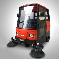 Xe quét rác ngồi lái HiClean HC 2000